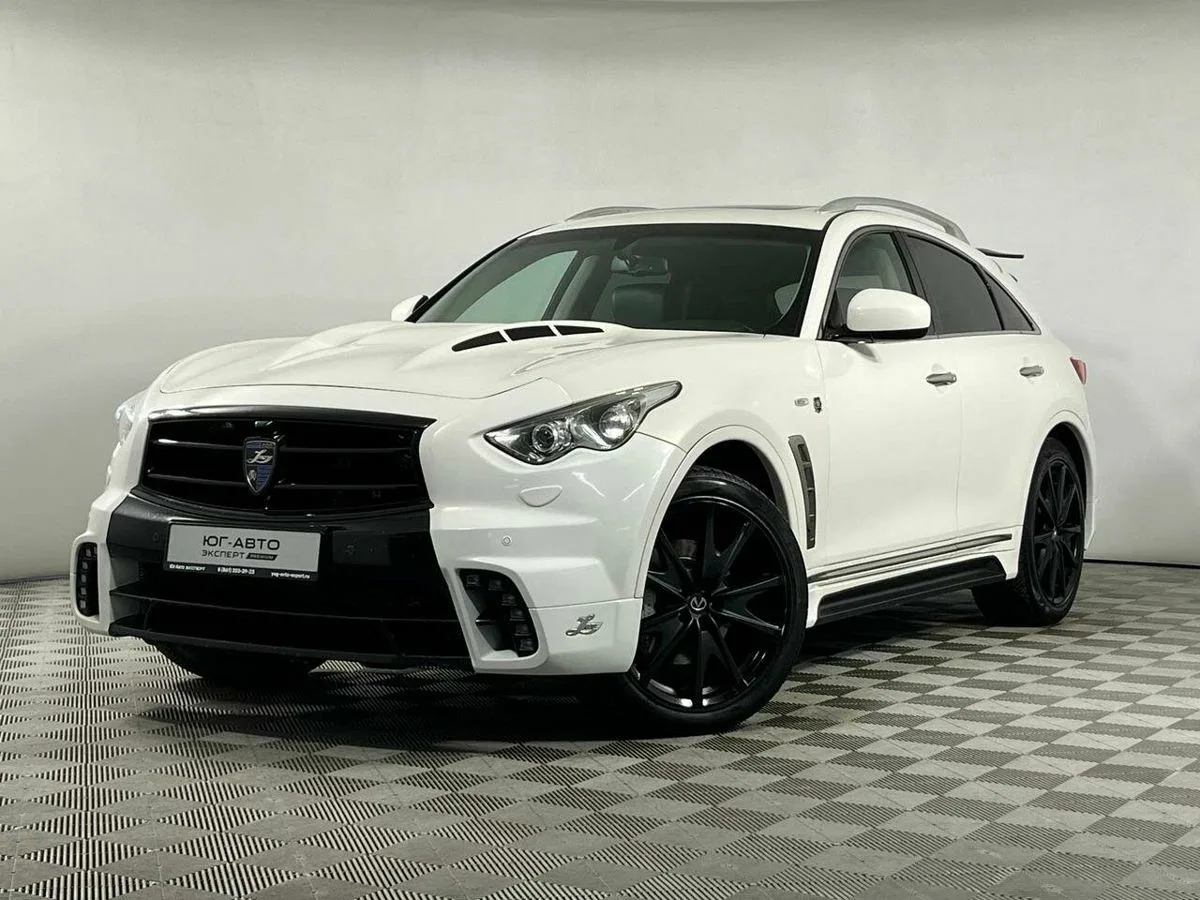 Infiniti QX70