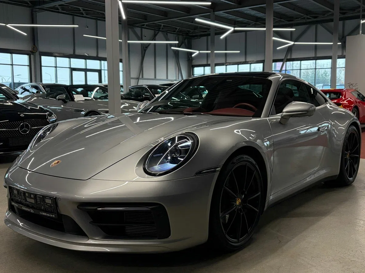 Porsche 911 VIII (992)