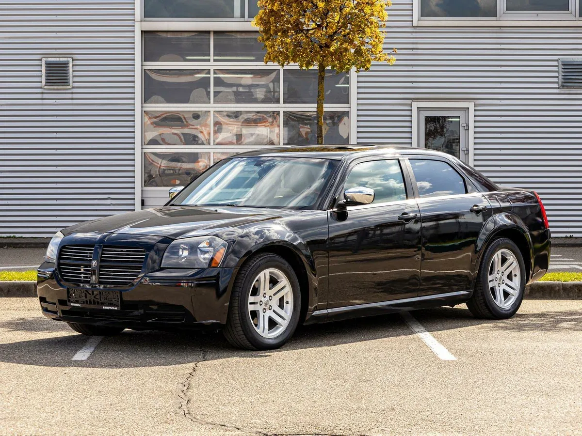 Chrysler 300C I