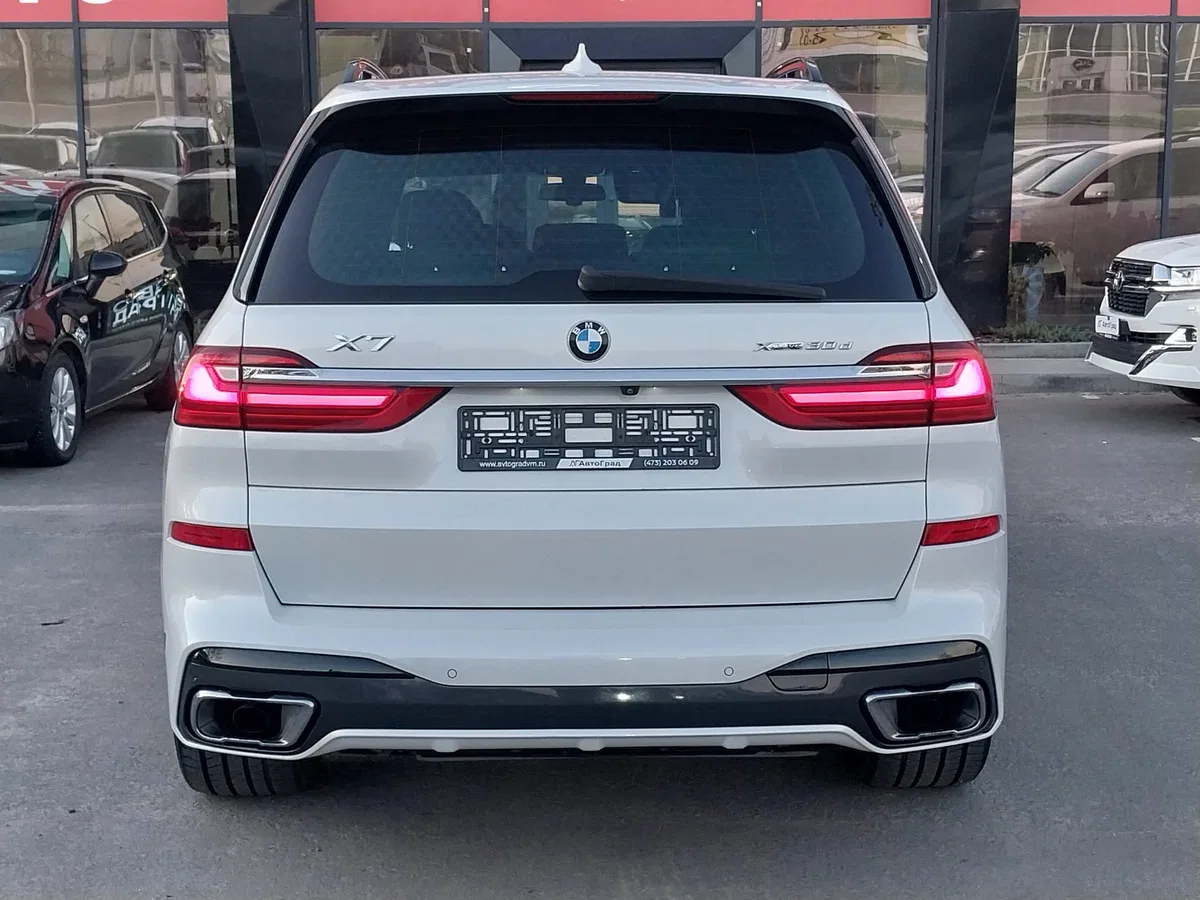 BMW X7 I (G07)