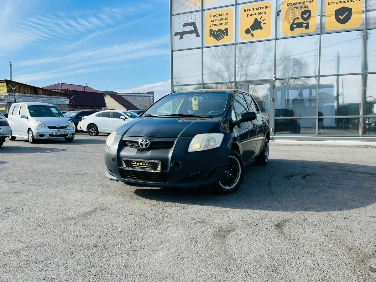Toyota Auris I