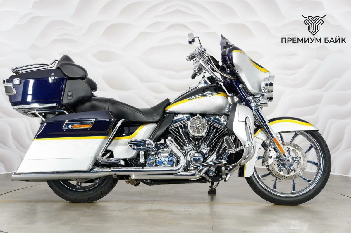 Harley-Davidson CVO Softail Convertible