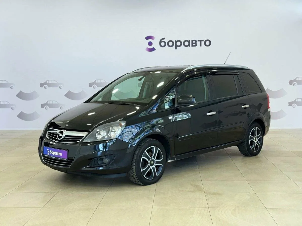Opel Zafira B Рестайлинг