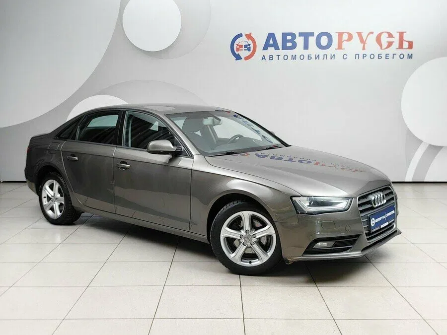 Audi A4 IV (B8) Рестайлинг