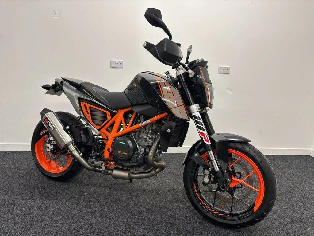 KTM AG 690 Duke