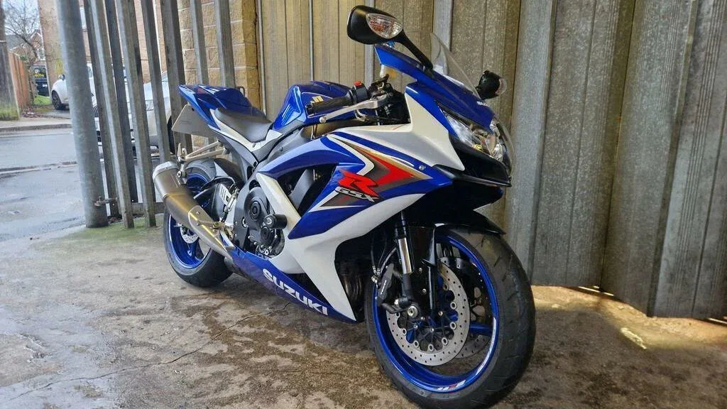Suzuki GSX-R750