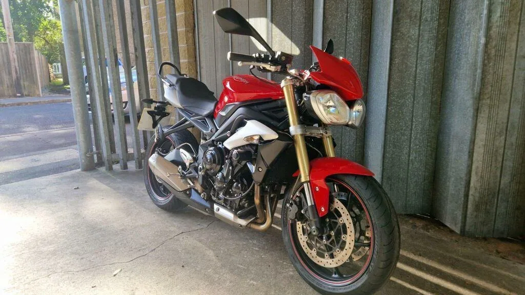 Triumph Street Triple