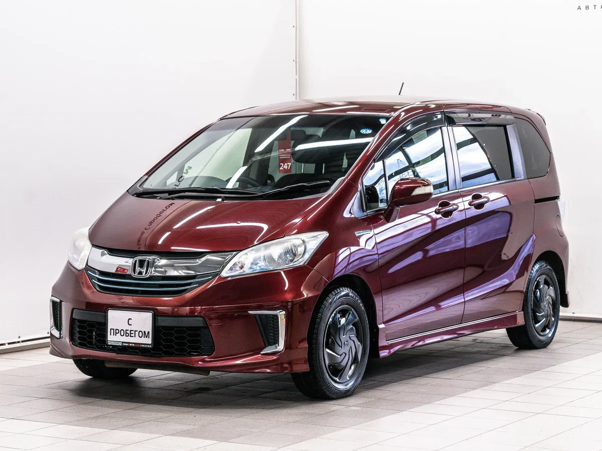 Honda Freed I Рестайлинг