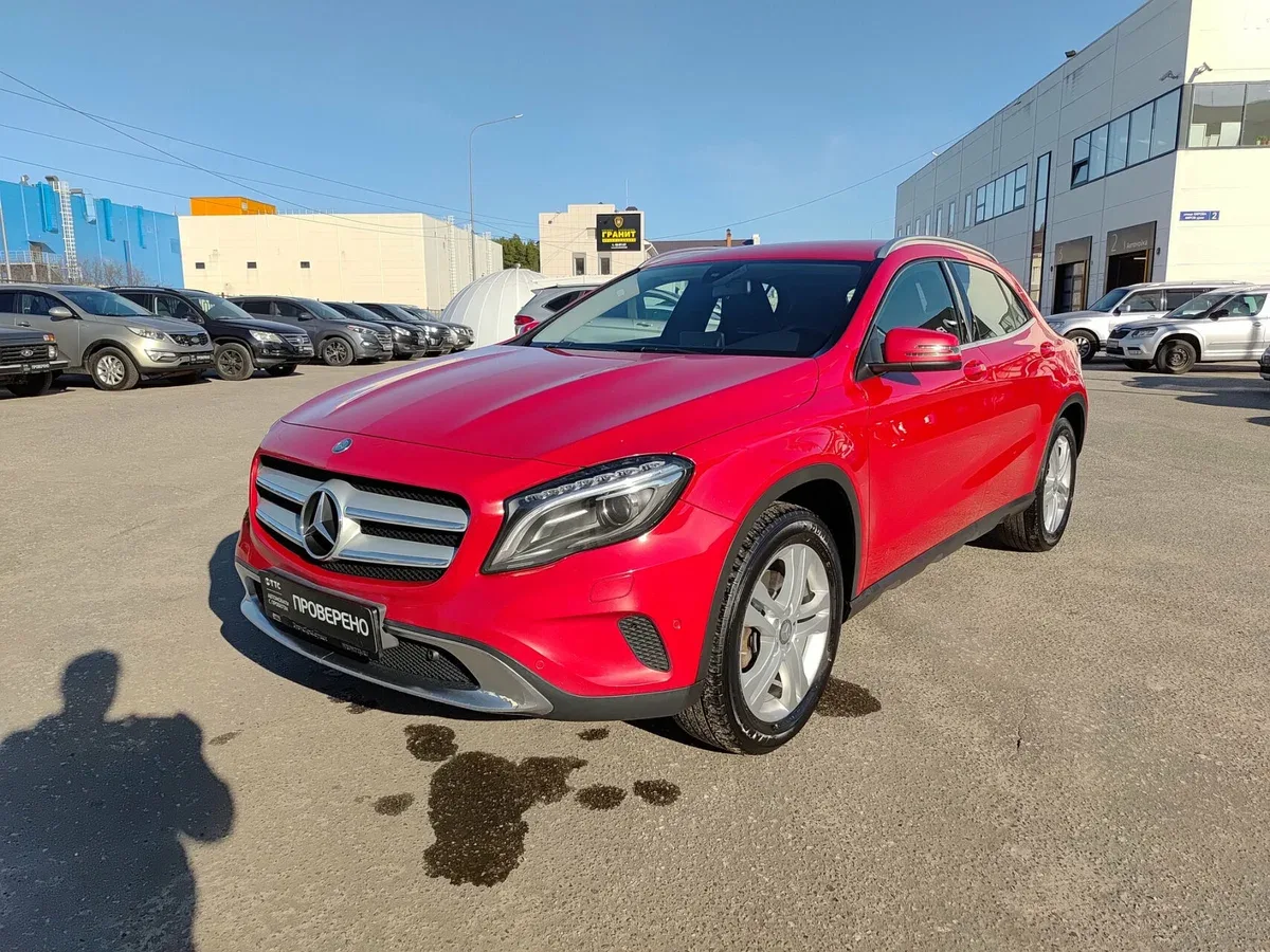 Mercedes-Benz GLA I (X156)