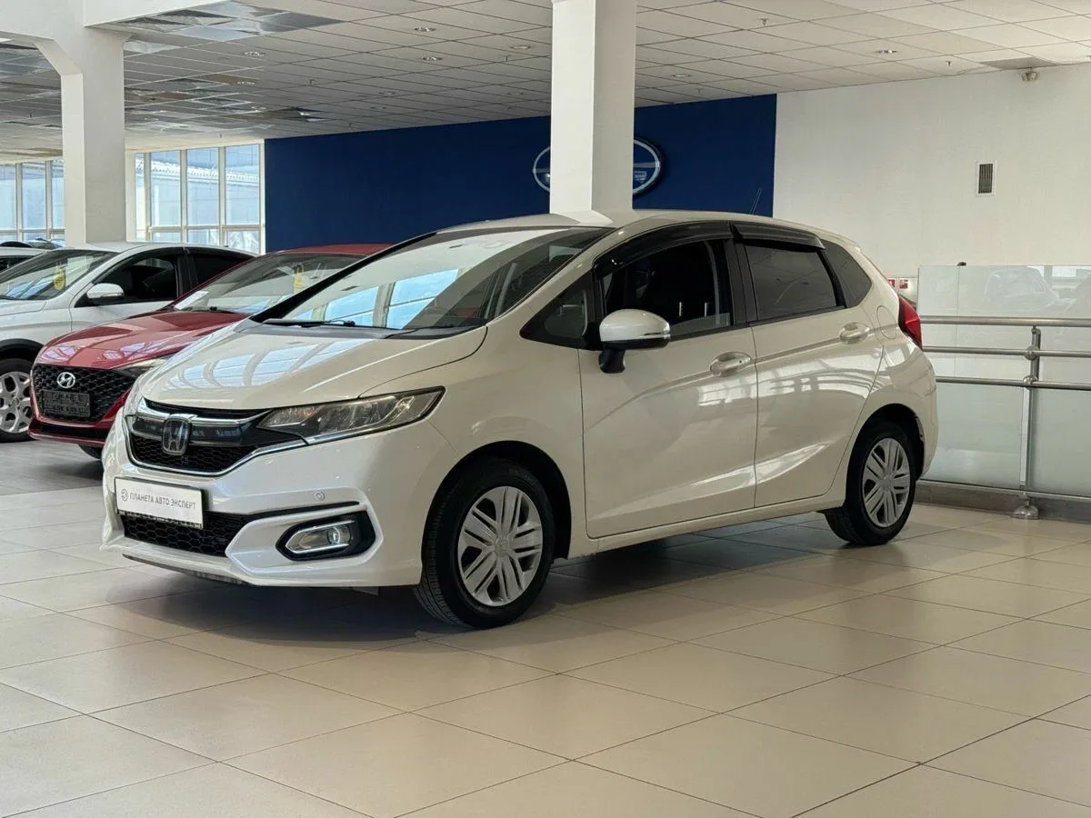 Honda Fit III Рестайлинг