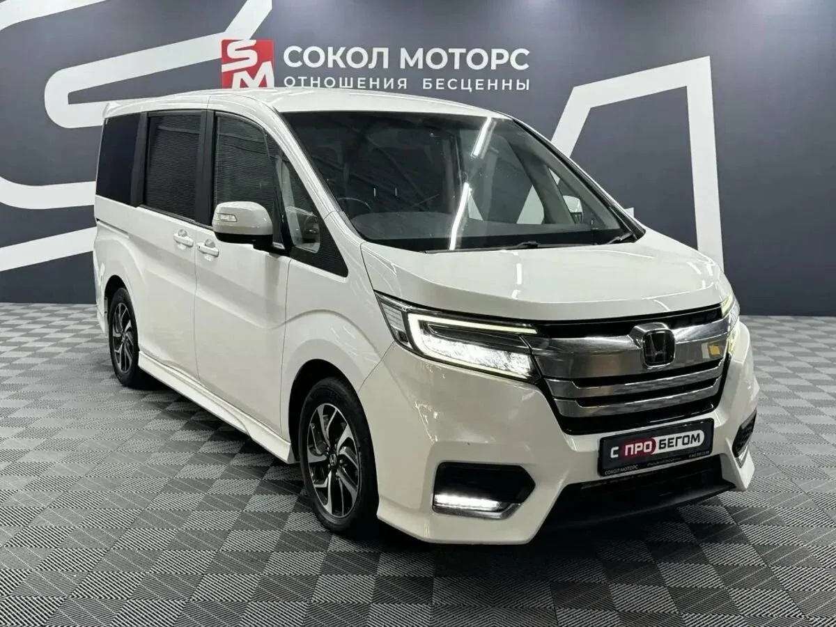 Honda Stepwgn V Рестайлинг