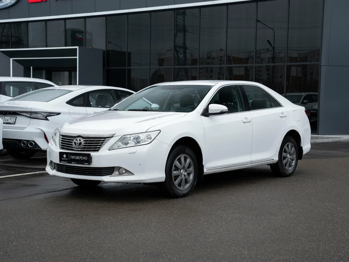 Toyota Camry VII (XV50)