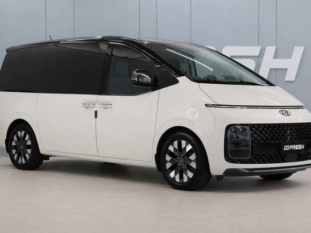 Hyundai Staria