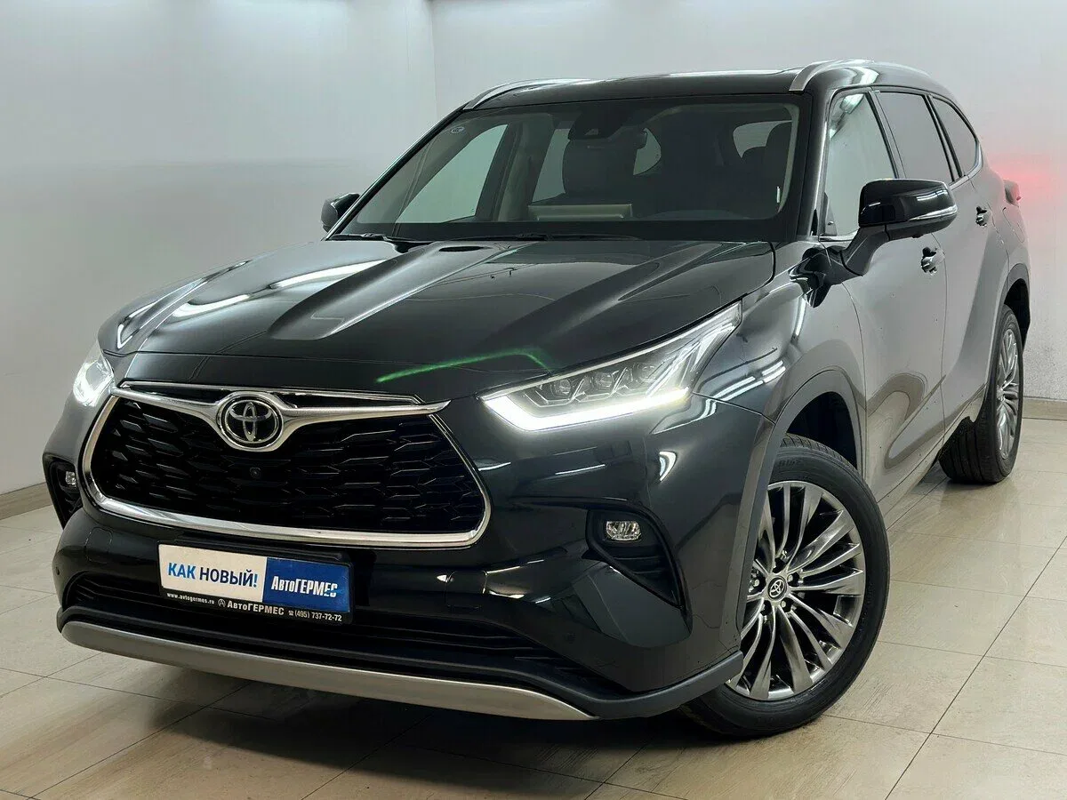 Toyota Highlander IV (U70)
