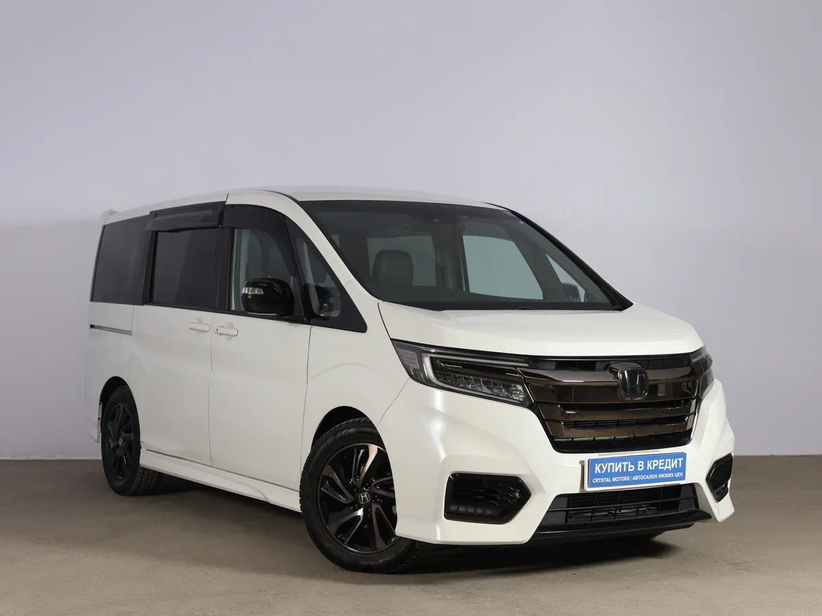Honda Stepwgn V Рестайлинг