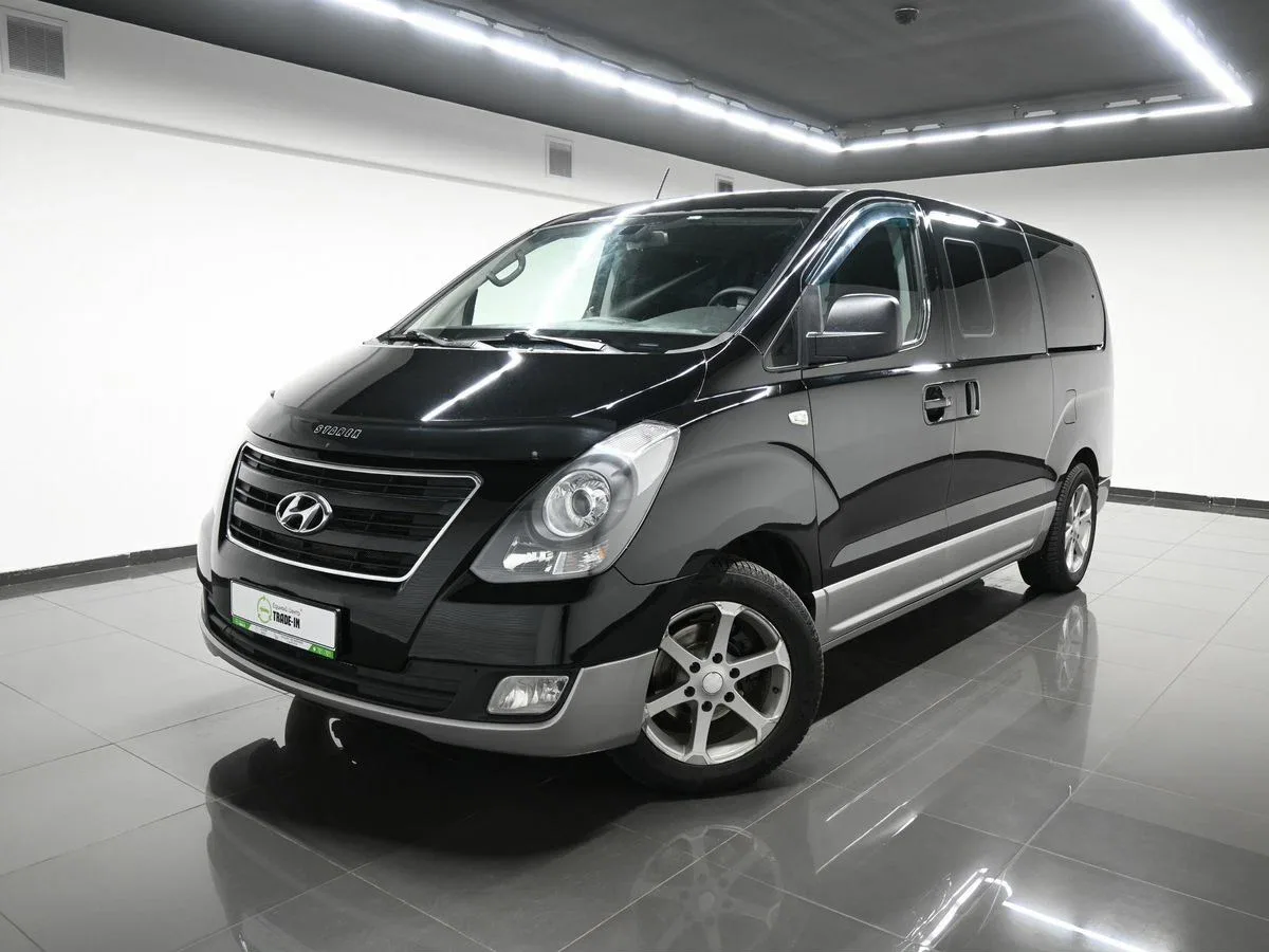 Hyundai H-1 II