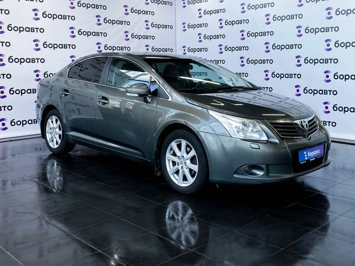 Toyota Avensis III