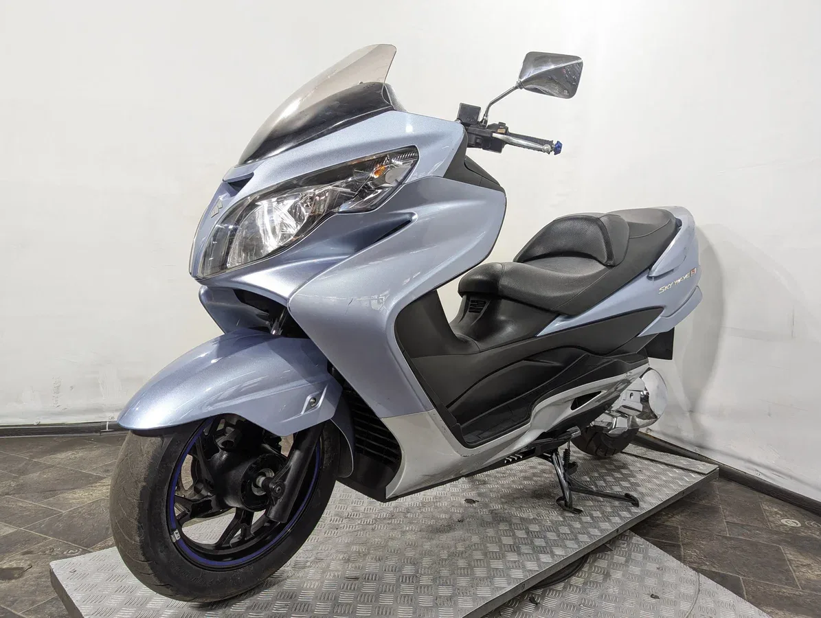 Suzuki Burgman (SkyWave) 250