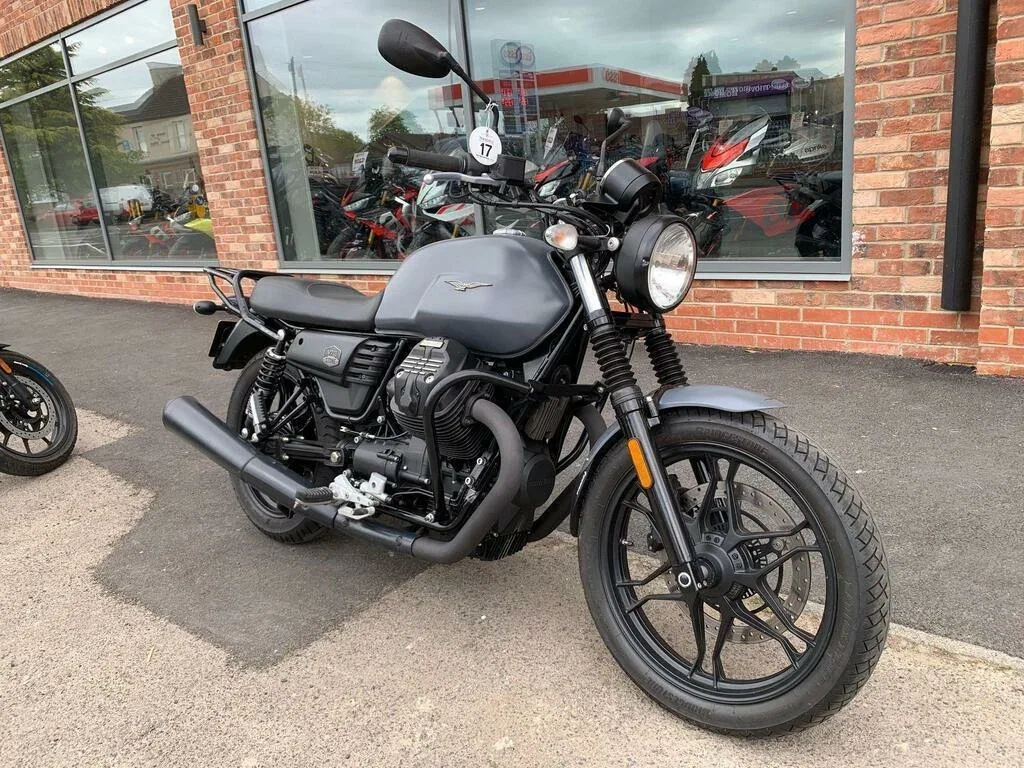 Moto Guzzi V 7