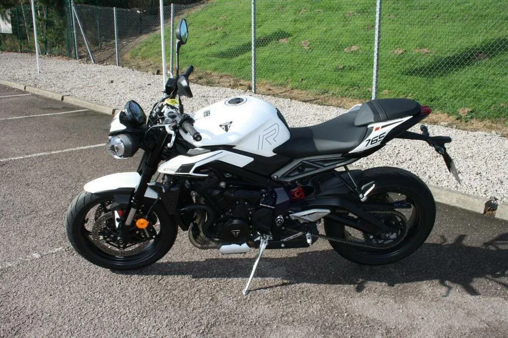 Triumph Street Triple