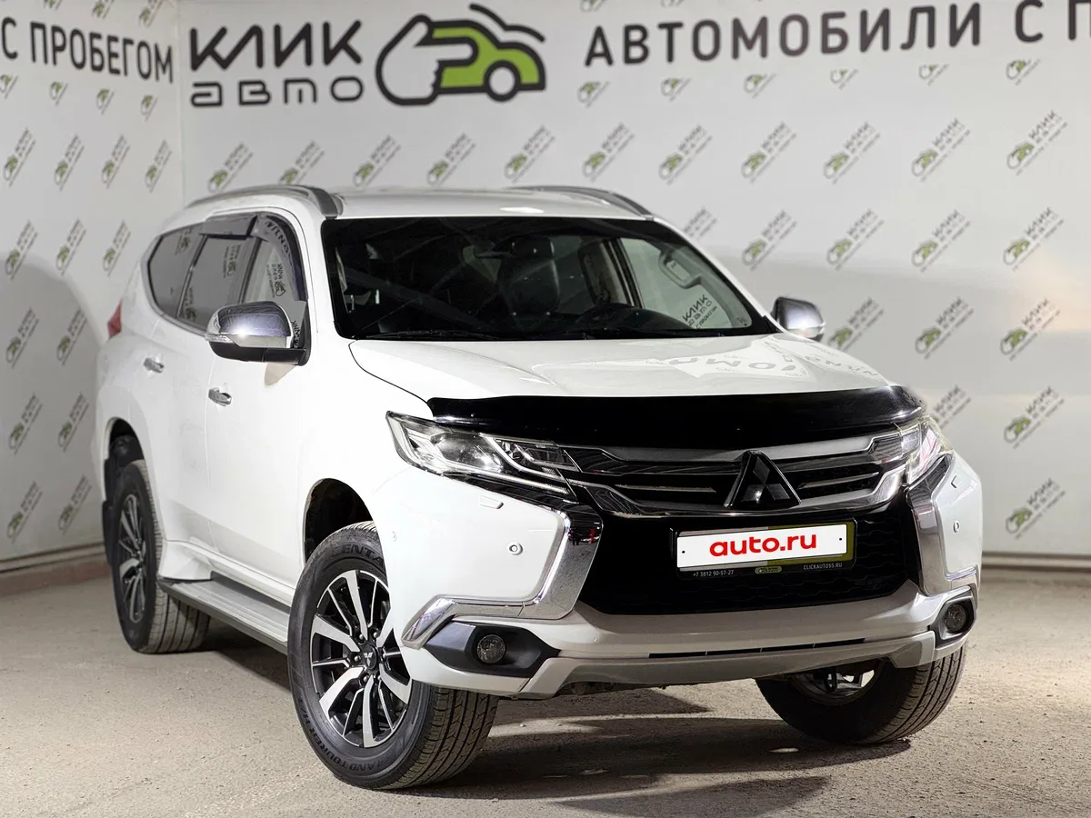 Mitsubishi Pajero Sport III