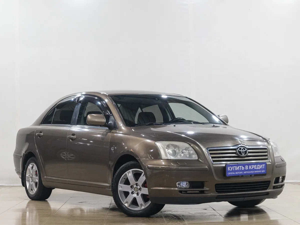Toyota Avensis II
