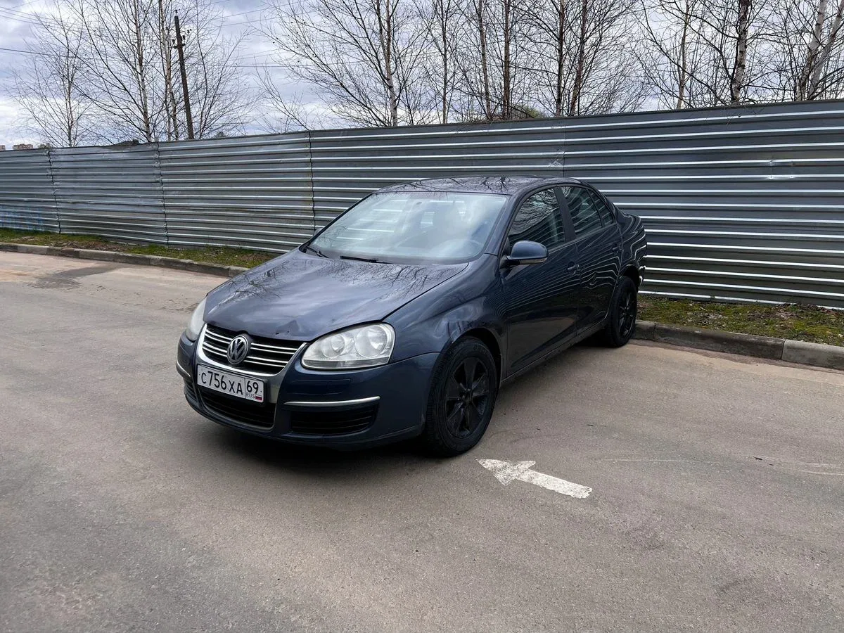 Volkswagen Jetta V