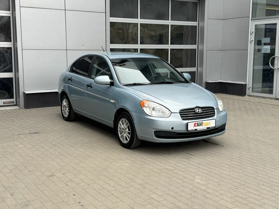 Hyundai Verna II