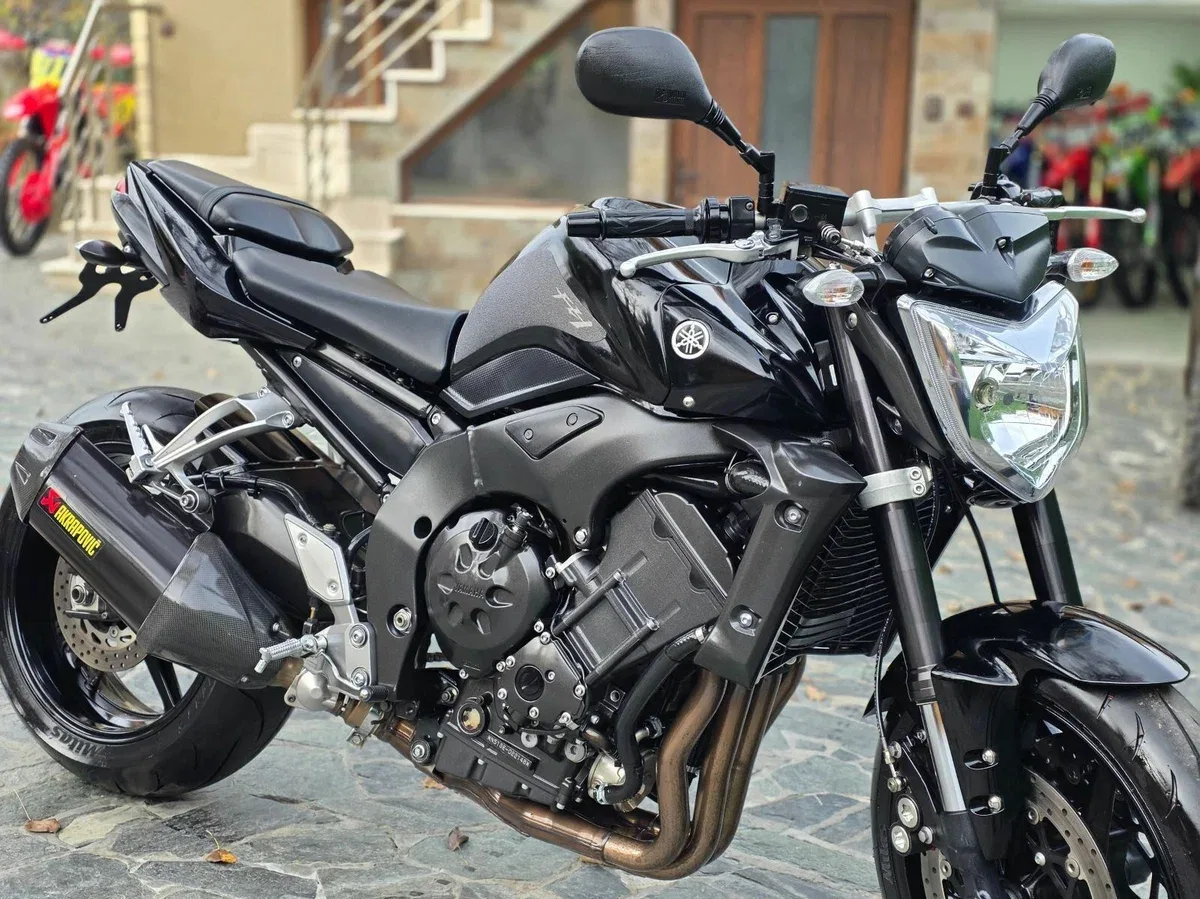Yamaha FZ1