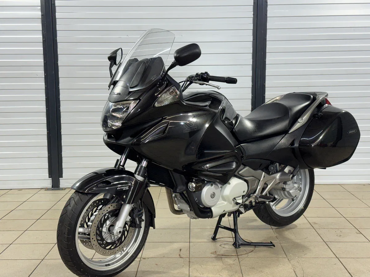 Honda NT700V Deauville