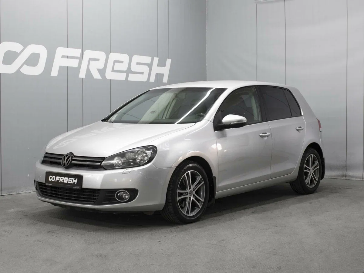 Volkswagen Golf VI