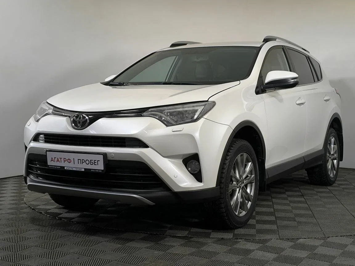Toyota RAV4 IV (XA40) Рестайлинг