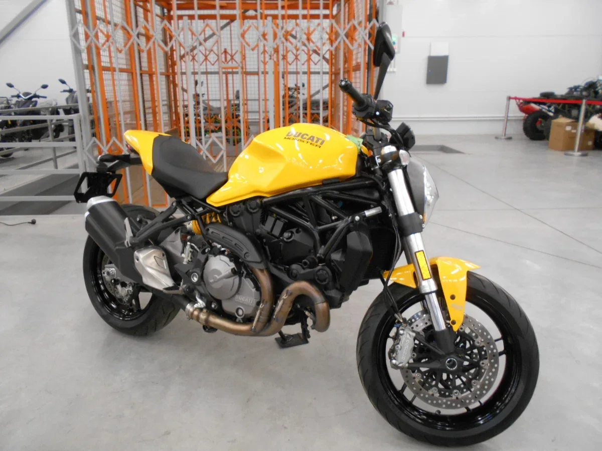 Ducati Monster 821