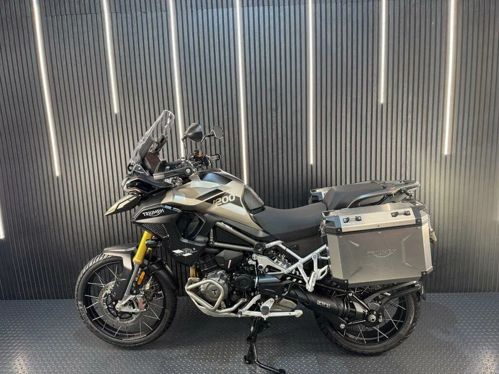 Triumph Tiger 1200