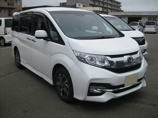 Honda Stepwgn V
