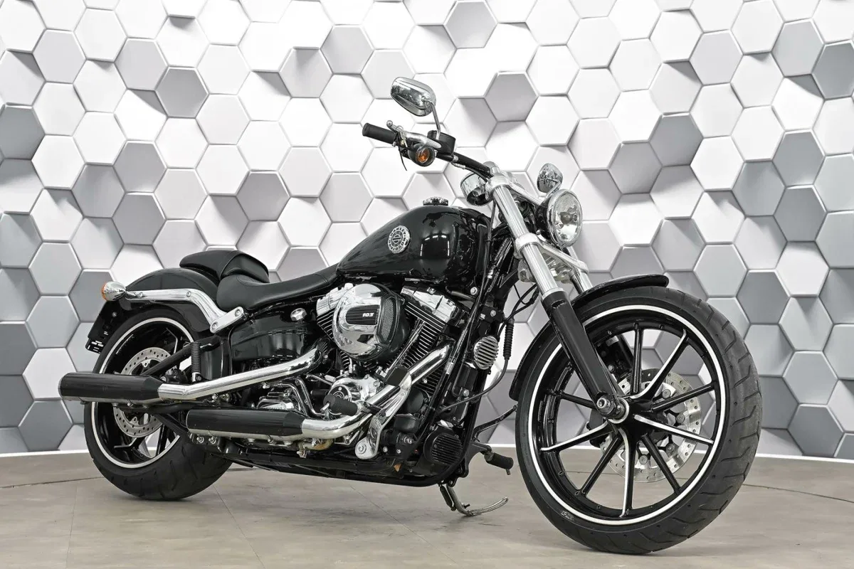 Harley-Davidson Breakout