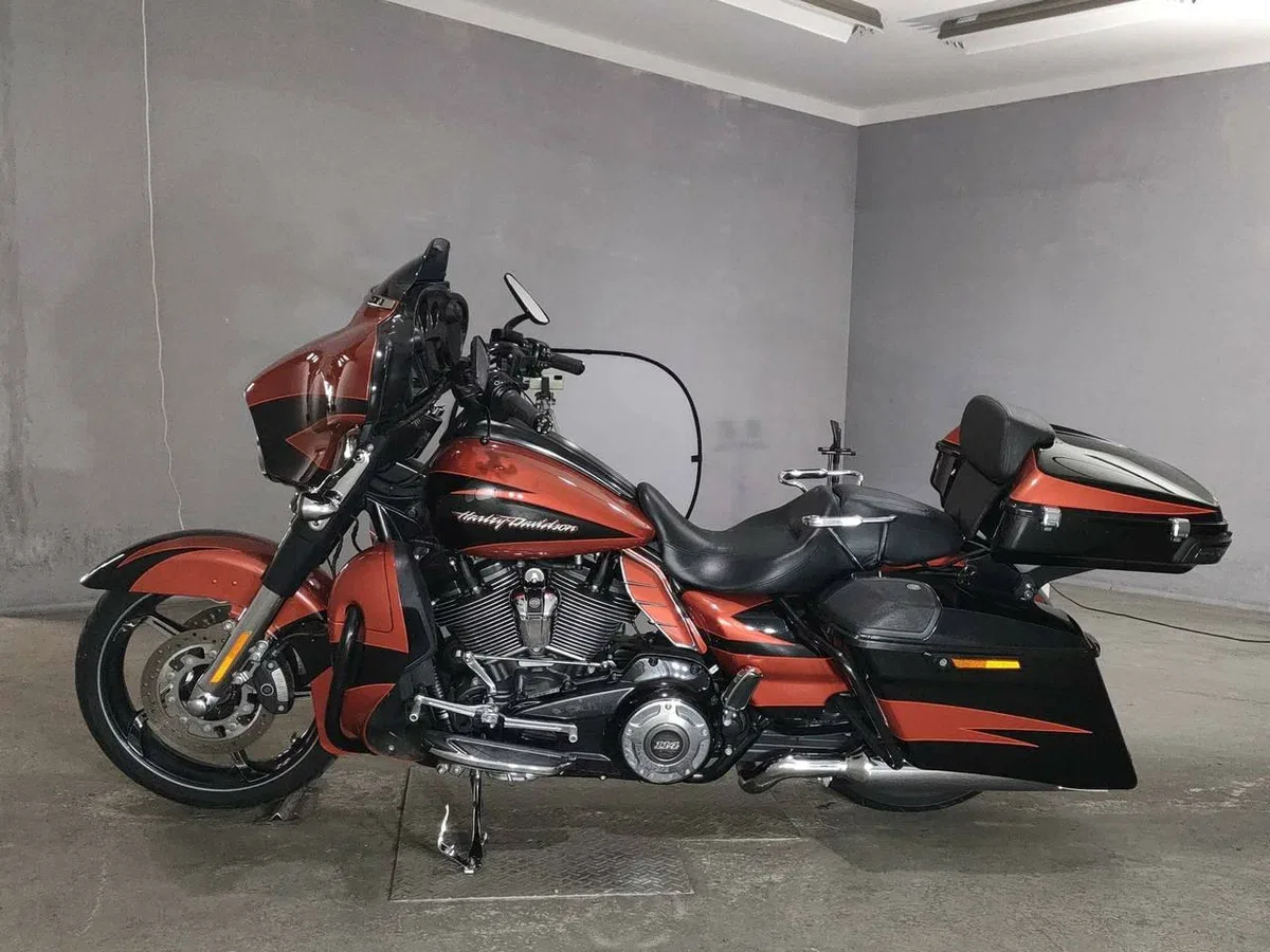 Harley-Davidson CVO Street Glide