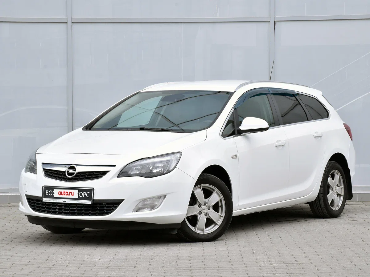 Opel Astra J
