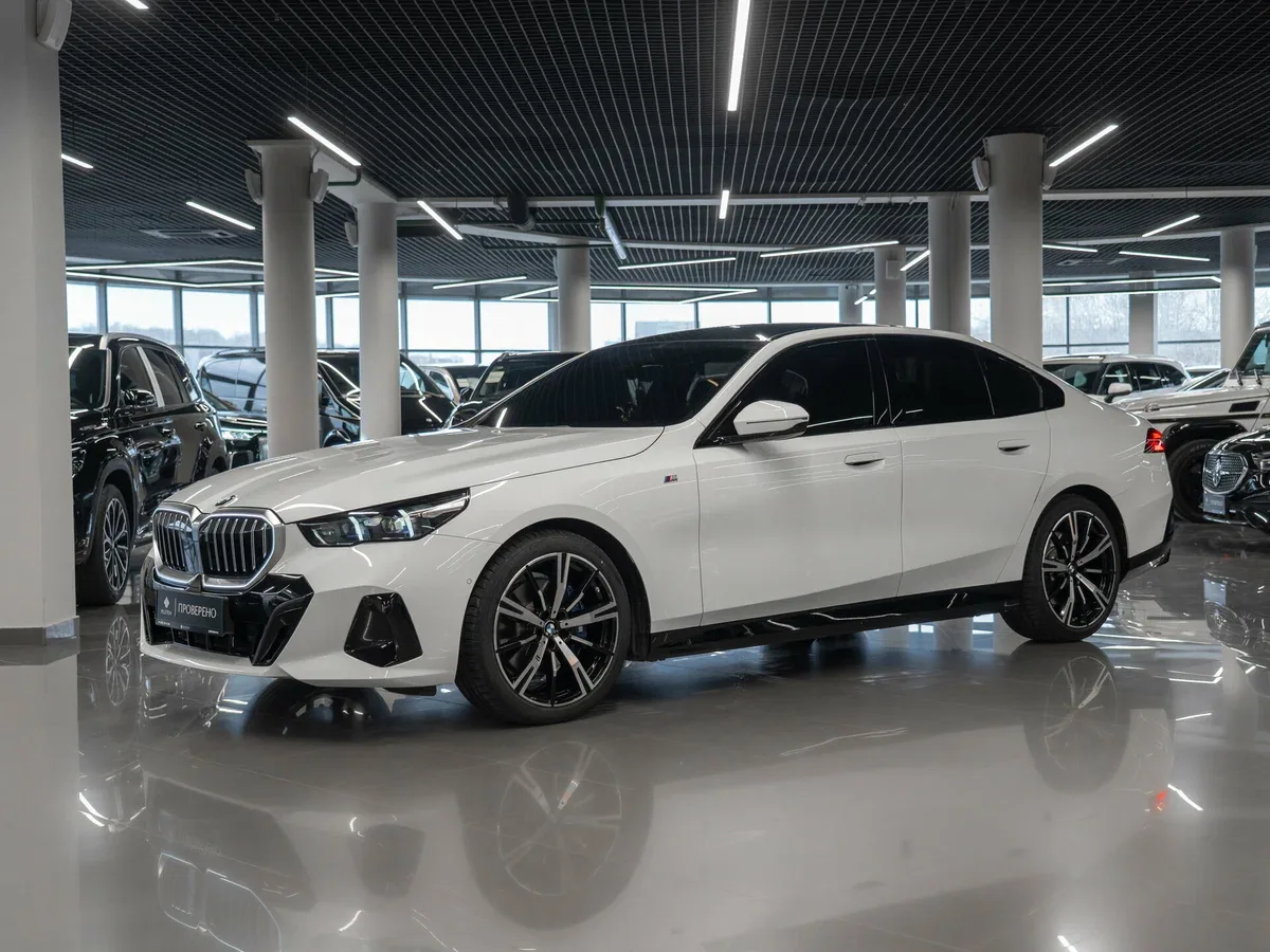 BMW 5 серии VIII (G60/G61/G68)