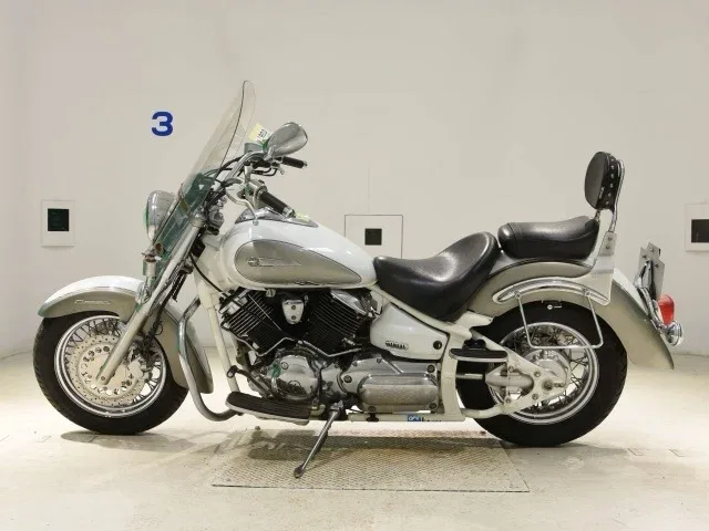 Yamaha XVS1100 Drag Star