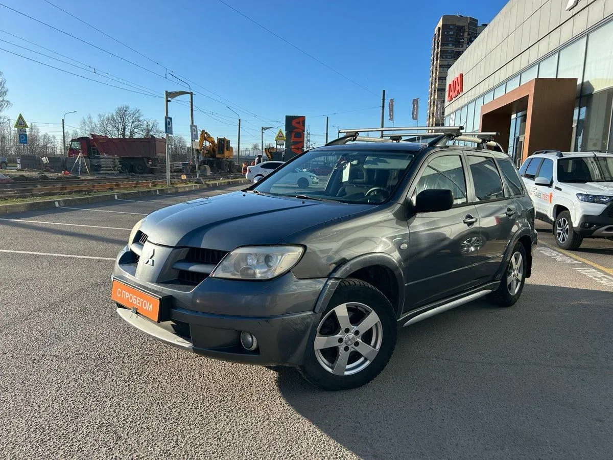 Mitsubishi Outlander I