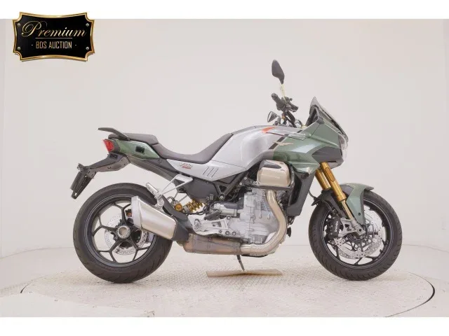 Moto Guzzi V100 Mandello S