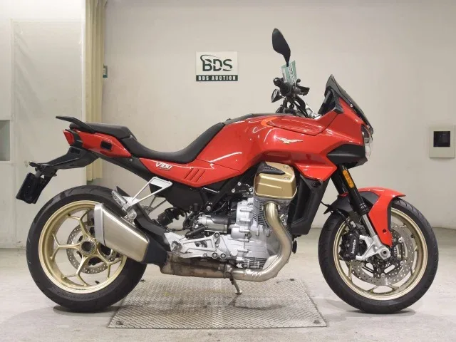 Moto Guzzi V100 Mandello S