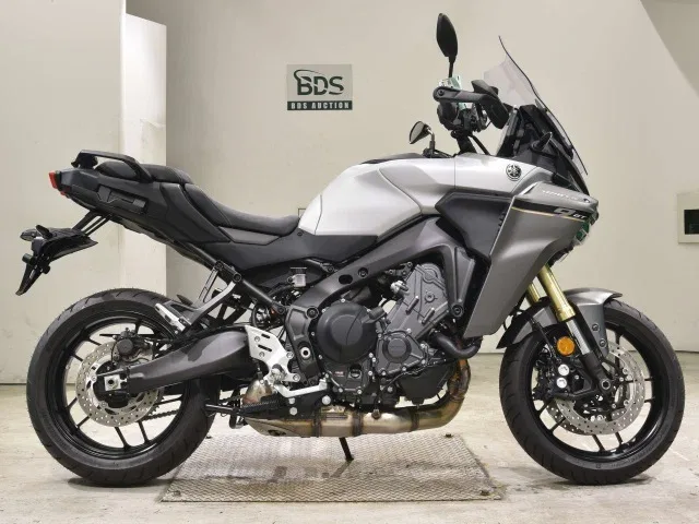 Yamaha Tracer 9