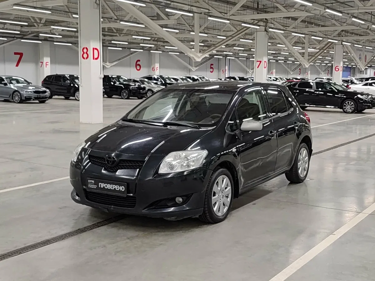 Toyota Auris I