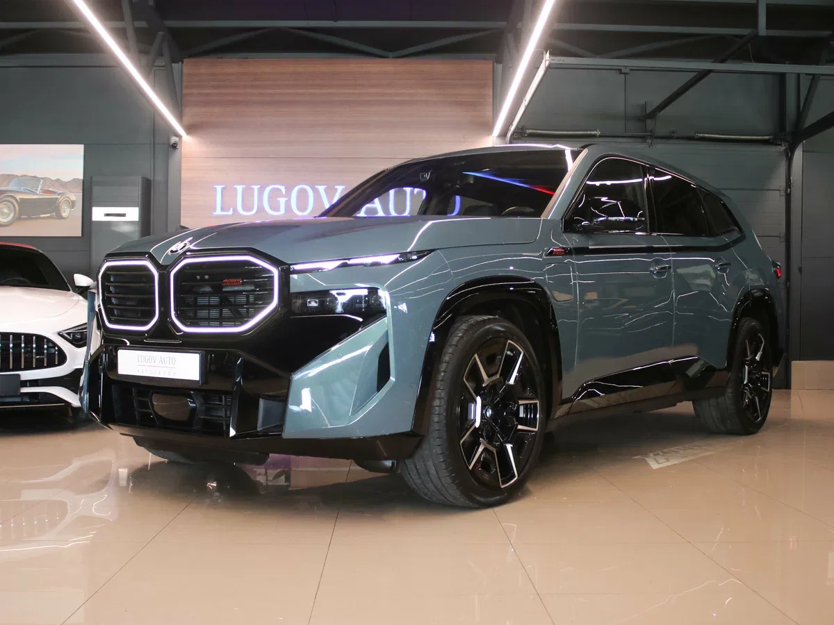 BMW XM