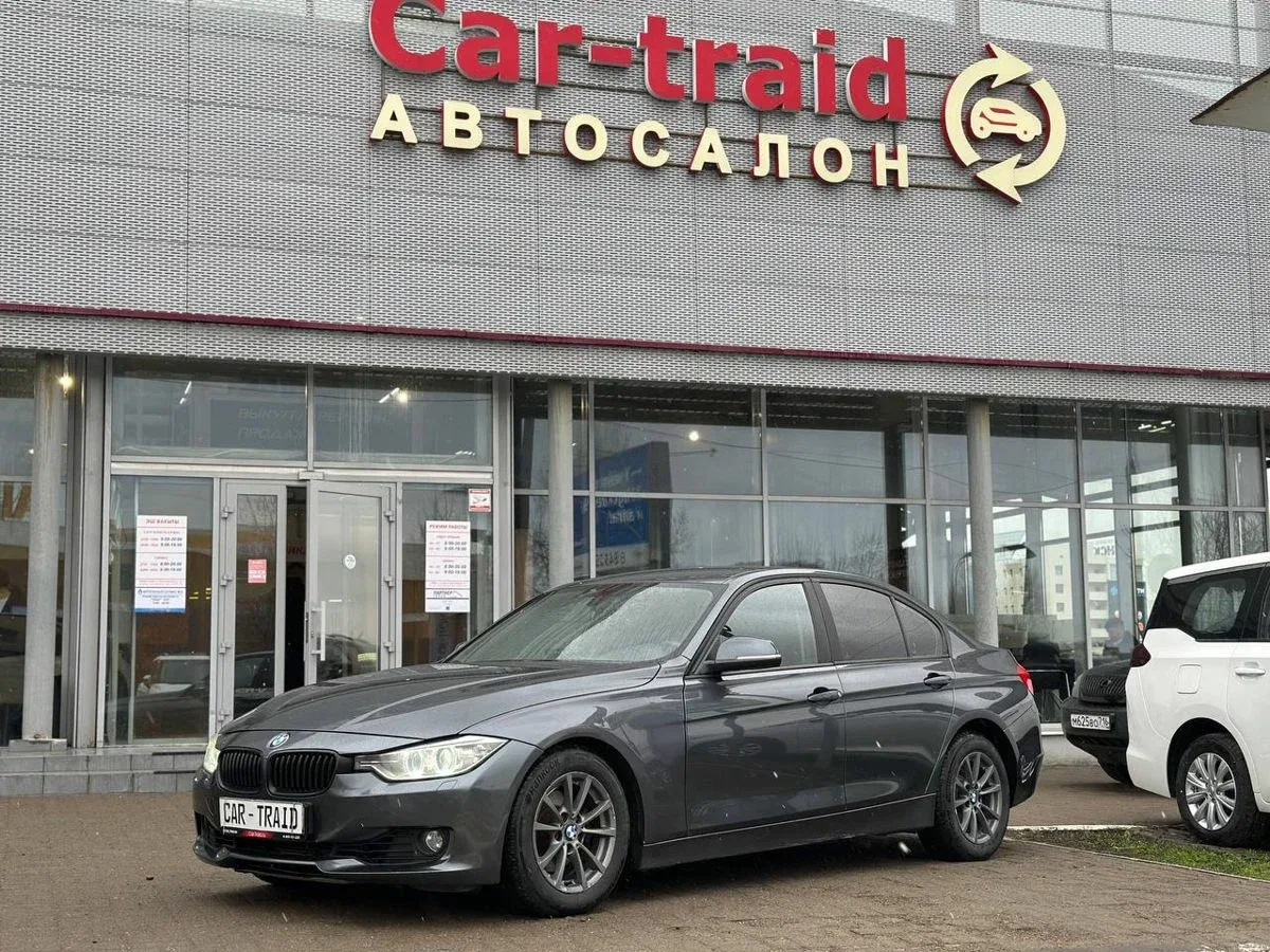 BMW 3 серии VI (F3x)