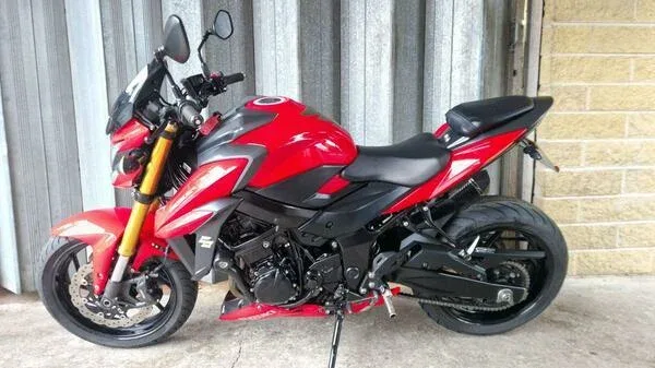 Suzuki GSX-S 750