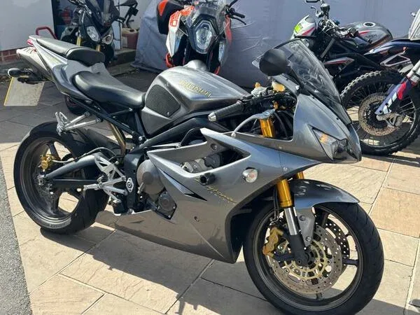 Triumph Daytona 675