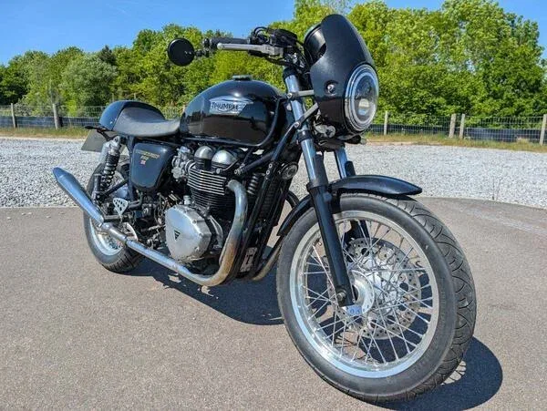 Triumph Thruxton